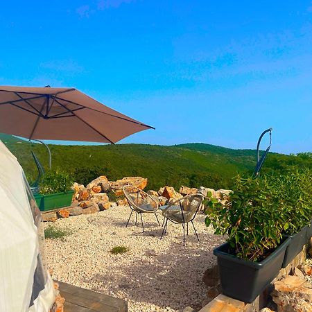 Glamping Rose Hotel Radovici Buitenkant foto